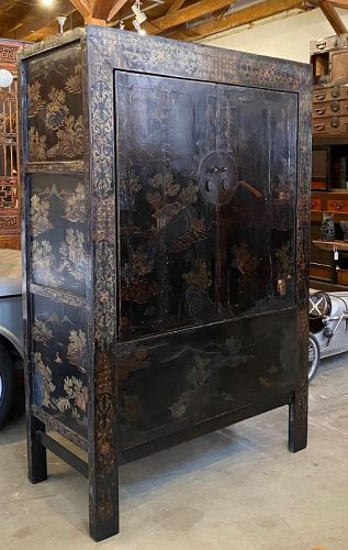 Chinese Antique Lacquered Cabinet