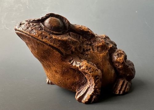 Antique Japanese Bamboo carved frog Kaeru Okimono