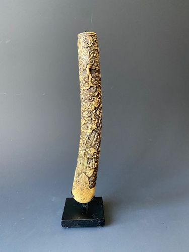 Antique Kiseruzutsu Stag Antler Pipe Case of Fu Dogs and Waterfall