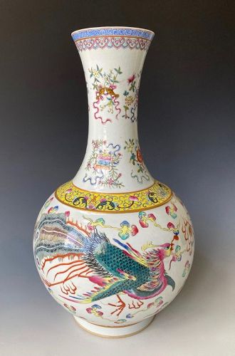 Chinese Antique Porcelain Vase with Phoenix and Dragon