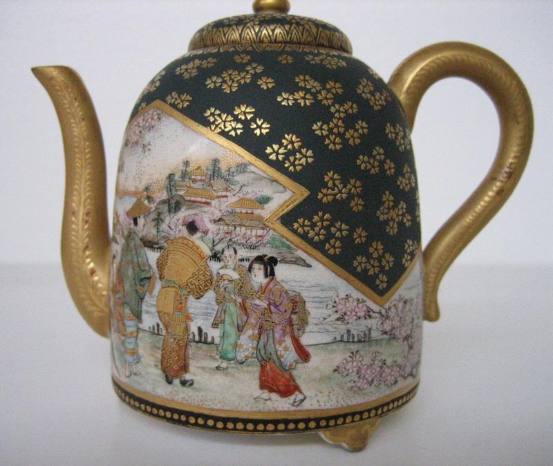 Antique Satsuma teapot Cherry Blossom Viewing