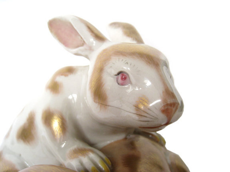 Japanese Pair of Kutani Ware Porcelain Rabbits
