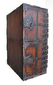 Japanese Edo Period Peddlar's Box Tansu